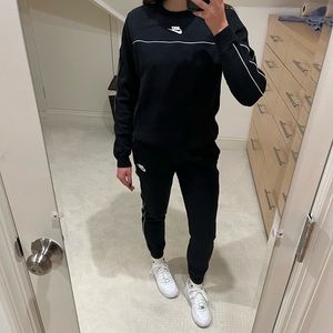 Nike long sleeve shirt